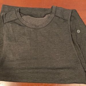 Lululemon metal vent sleeveless XS